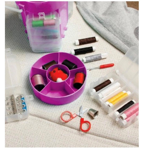 Set Masina de cusut manuala, portabila, cu baterii + Trusa de cusut si croitorie, portabila, cu 210 accesorii