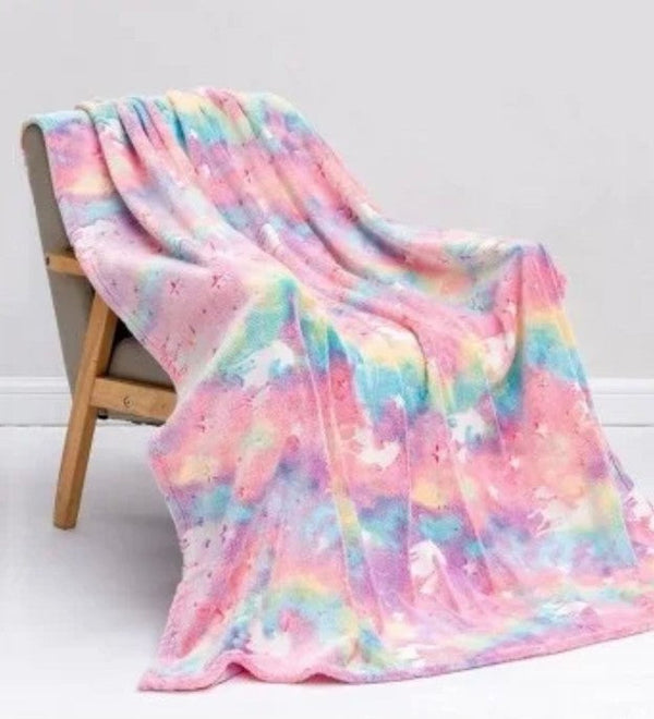 Pachet: Lampa de veghe cu proiectie de stele si luna + Patura copii luminoasa si pufoasa, efect fosforescent