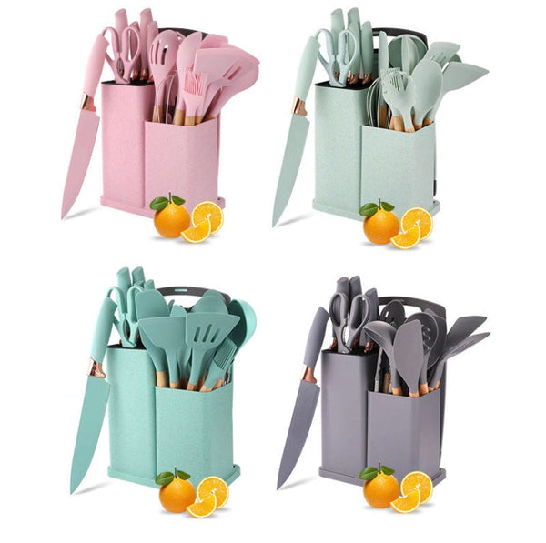 Set 19 ustensile de gatit din silicon cu maner rezistent din bambus, suport si tocator